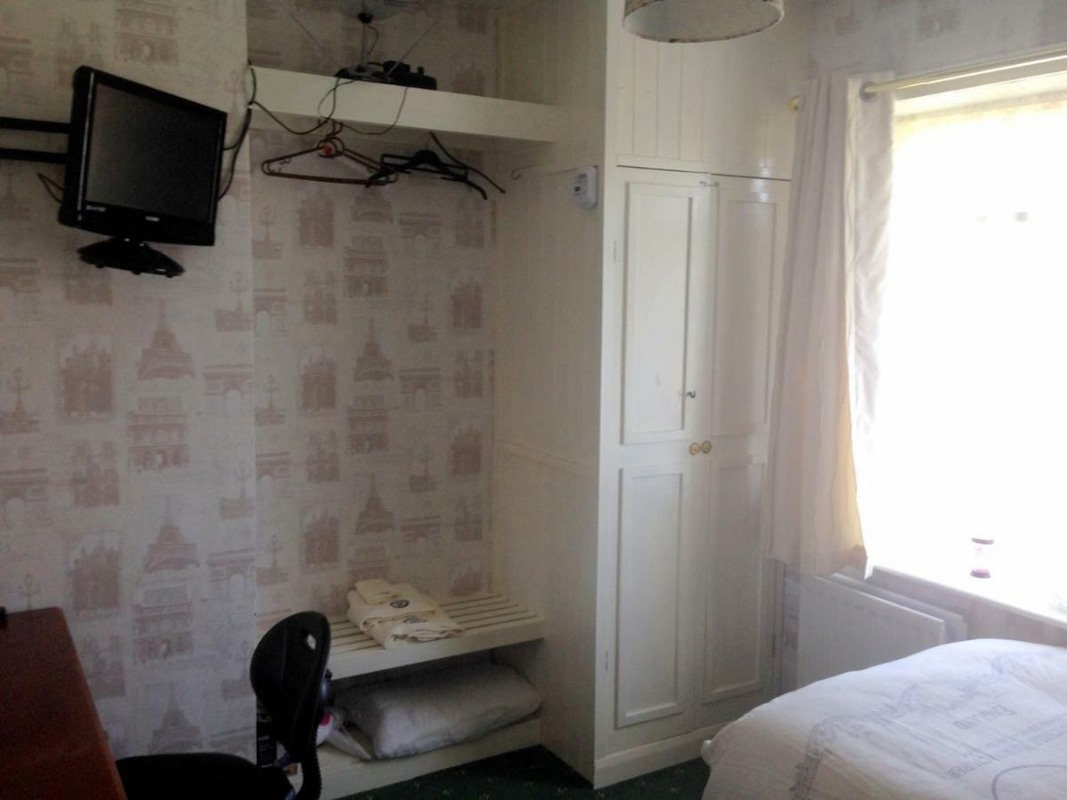 Liverpool Airport Rooms Speke Esterno foto