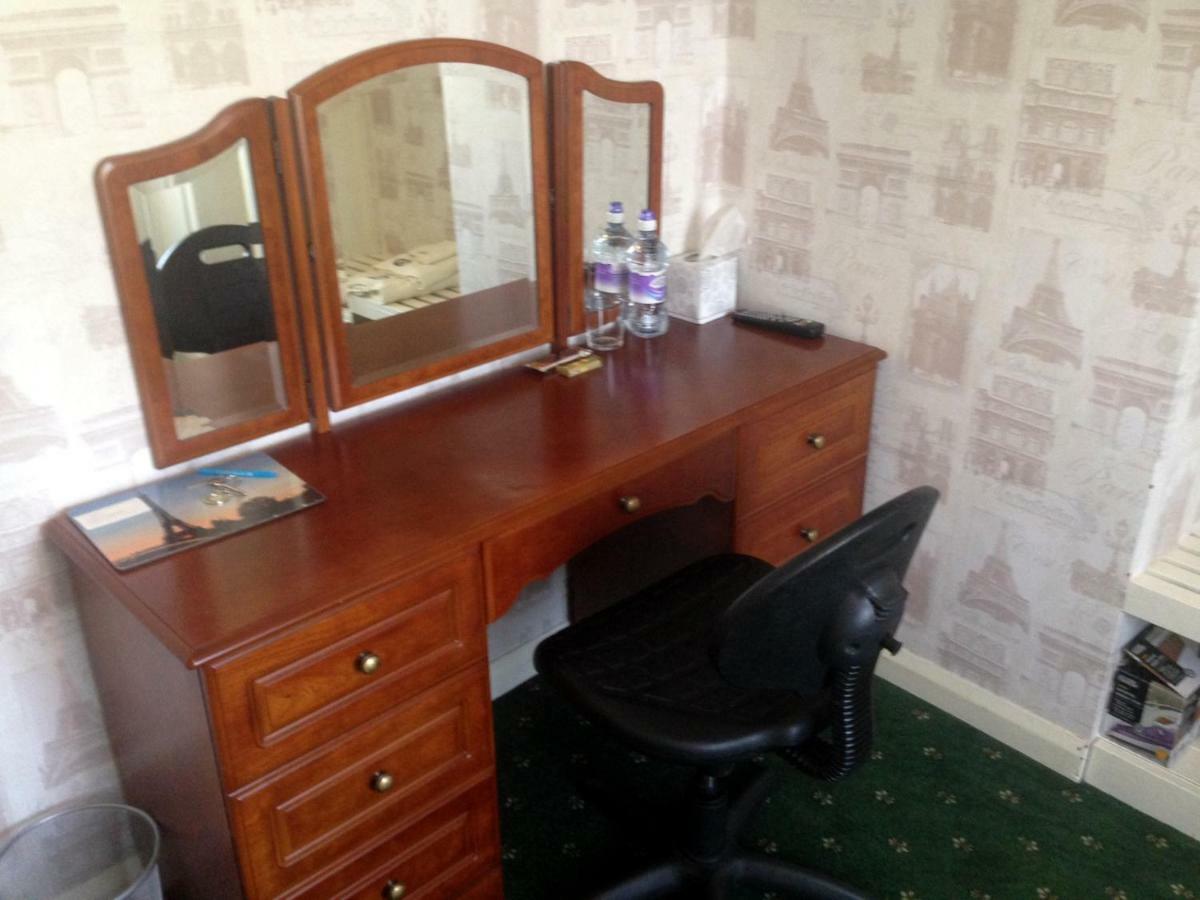 Liverpool Airport Rooms Speke Esterno foto